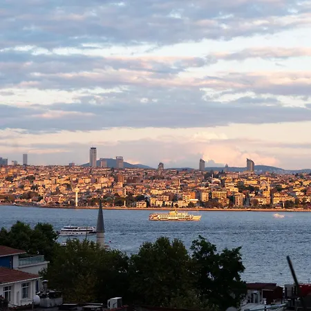 Luxury Flat W/exceptional Terrace & Bosphrous View Apartment
